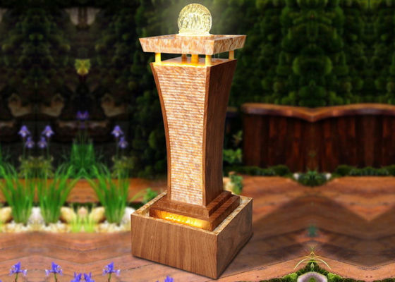 De lange Kolom Marmeren Effect Houten Fontein van de Rotantuin leverancier