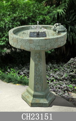 H 68CM Zonne Aangedreven het Watereigenschap van Polyresin met Lichten leverancier